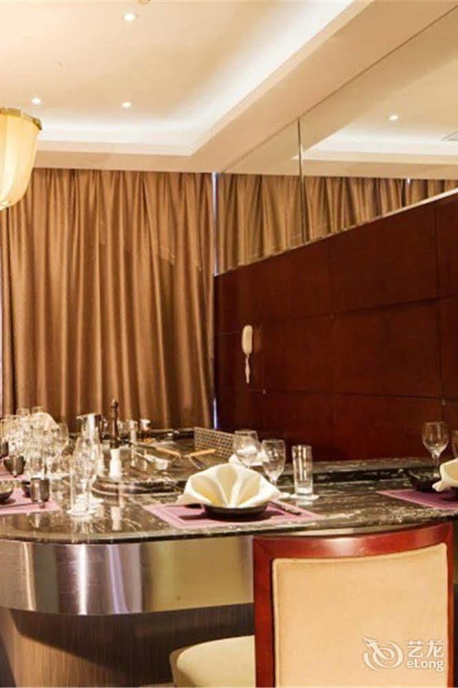 Bavaria City Hotel Pejhaj Kültér fotó